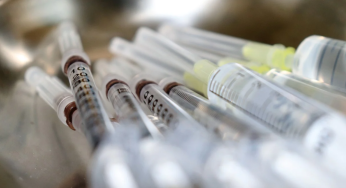 Deutscher Arzt steckte Dutzende Patienten mit schwerer Krankheit an