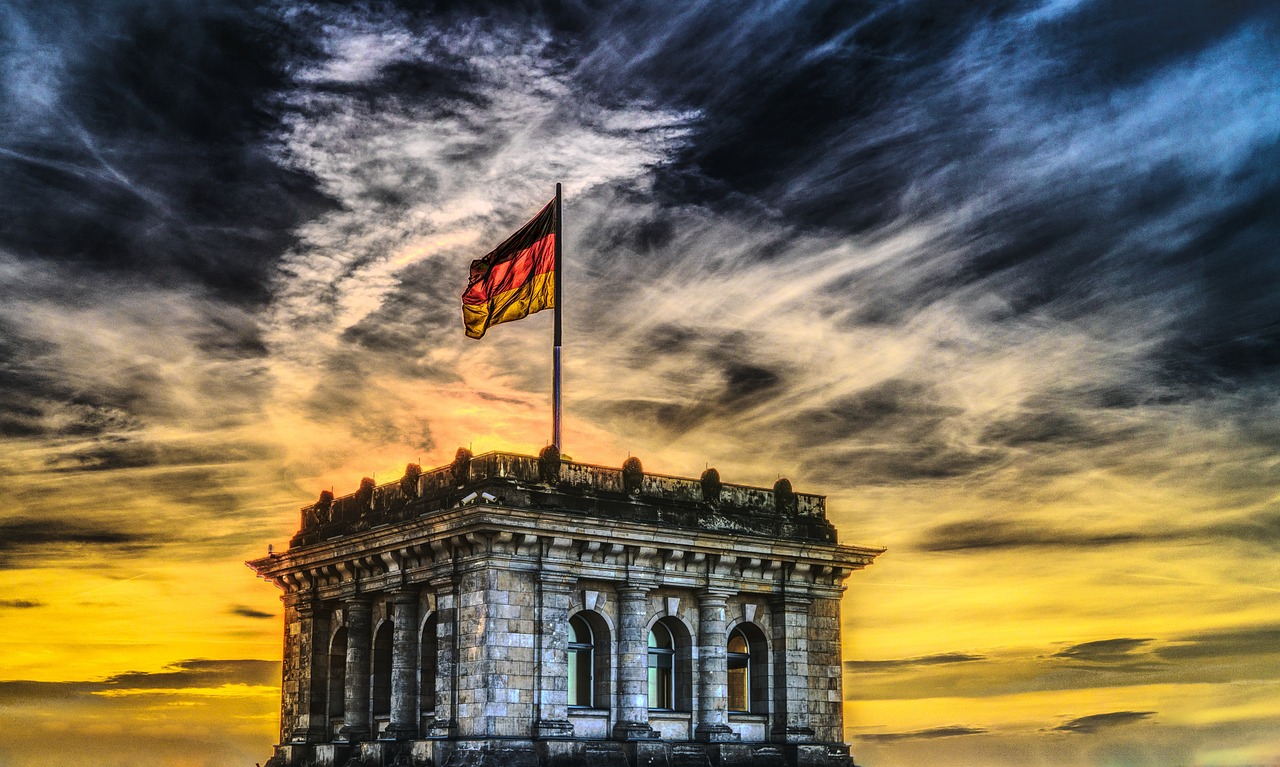 Internationales Entsetzen: Deutschland schafft Meinungsfreiheit ab