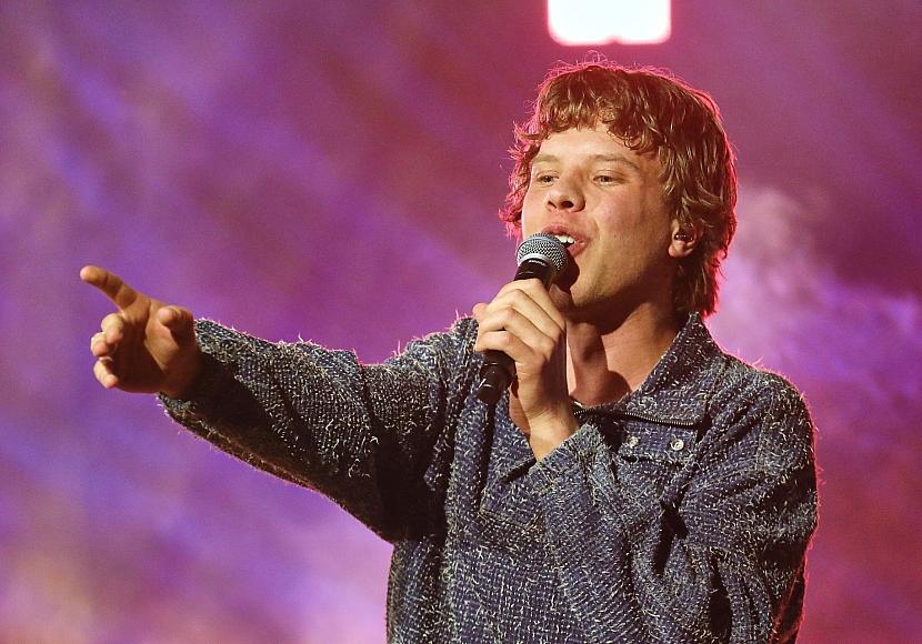 Zartmann neu an der Spitze der Single-Charts