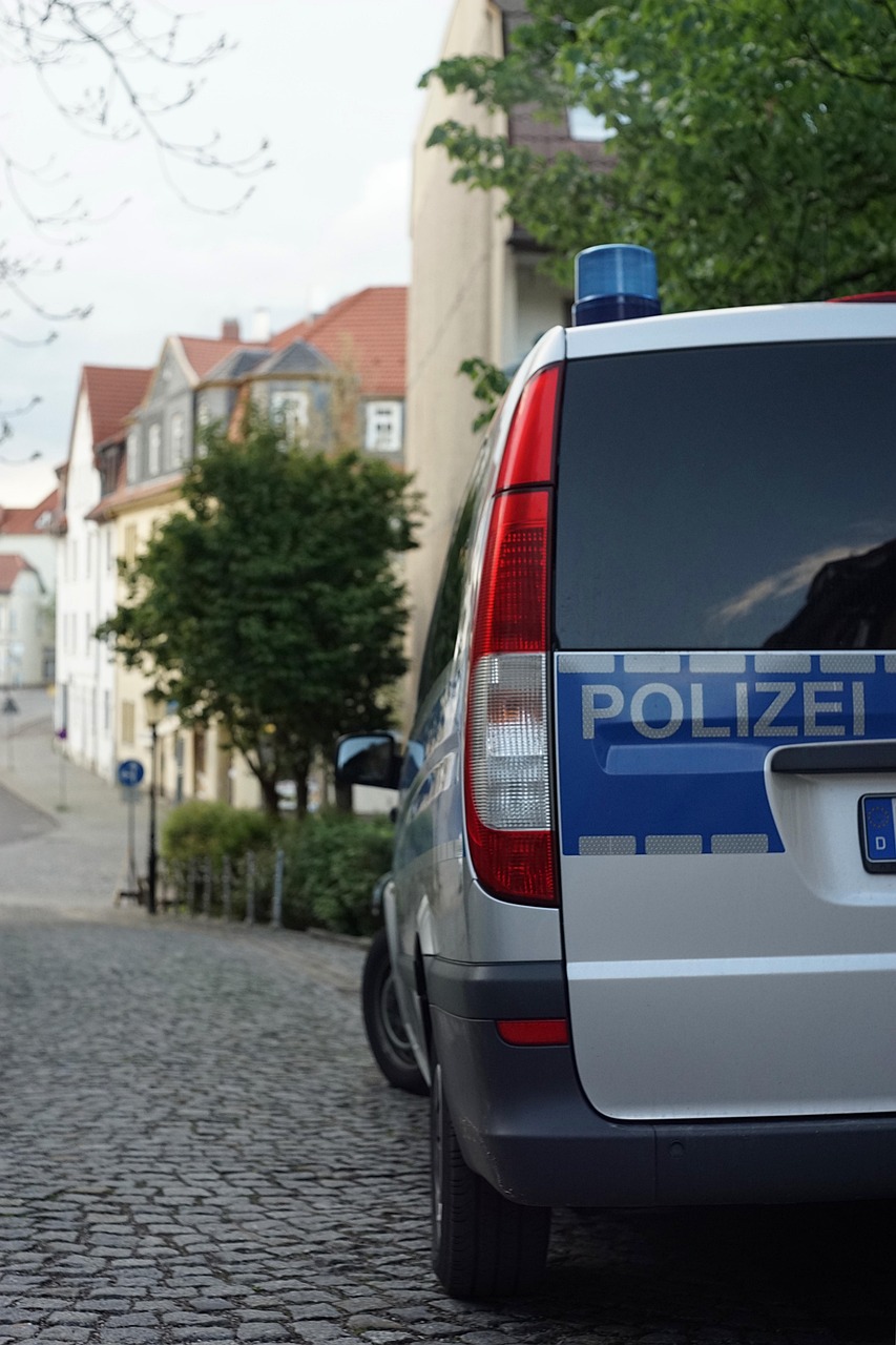 Mörder auf der Flucht: Polizei riegelt komplette Region ab