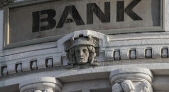 Hiobsbotschaft für deutsche Kunden: Beliebte Bank sperrt zu