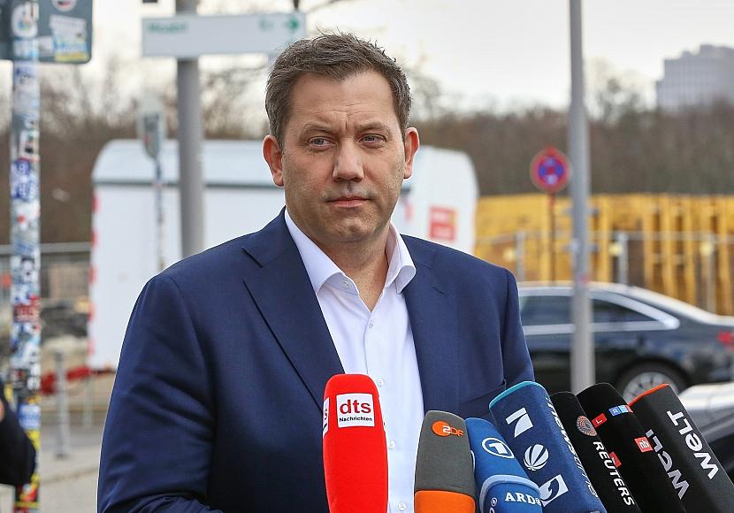 Forsa: Jeder Vierte hält SPD-Chef Klingbeil für führungsstark