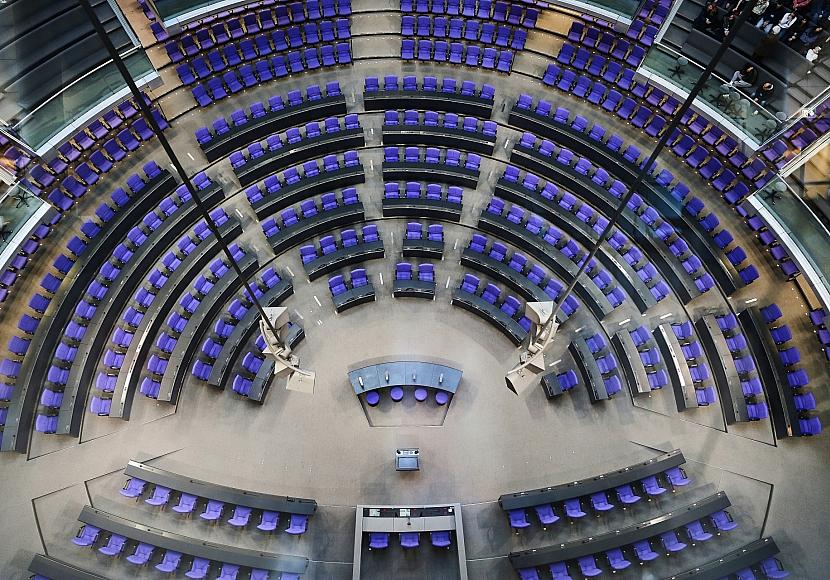 Verfassungsgericht lehnt Anträge gegen Finanzpaket-Abstimmung ab