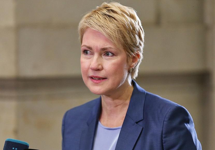 Schwesig lehnt Unions-Lesart bei Zurückweisungen an der Grenze ab