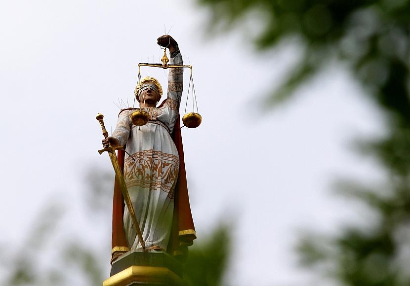 Verfahren zu NS-Verbrechen nach Tod des Angeklagten eingestellt