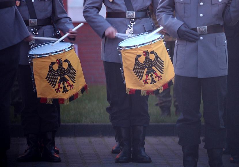 Scholz steht Großer Zapfenstreich zu – Noch nicht entschieden