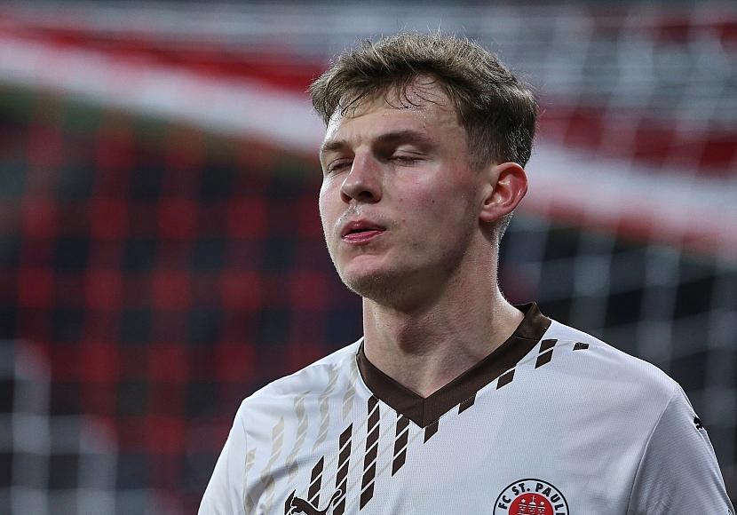 1. Bundesliga: Werder Bremen und St. Pauli trennen sich torlos