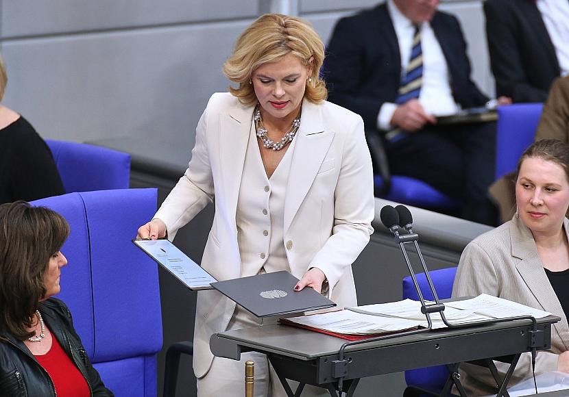 Linken-Chef bringt Klöckner-Rücktritt ins Spiel