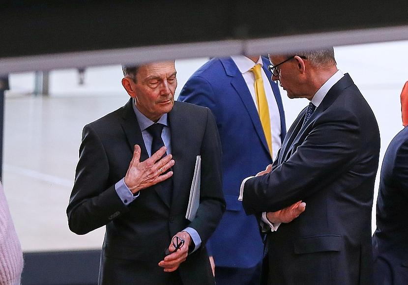 Mützenich will Klarstellung von Merz zu Netanjahu-Haftbefehl