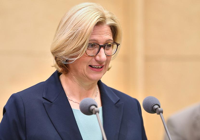 Rehlinger weist mögliche Ansprüche auf Ministerposten zurück