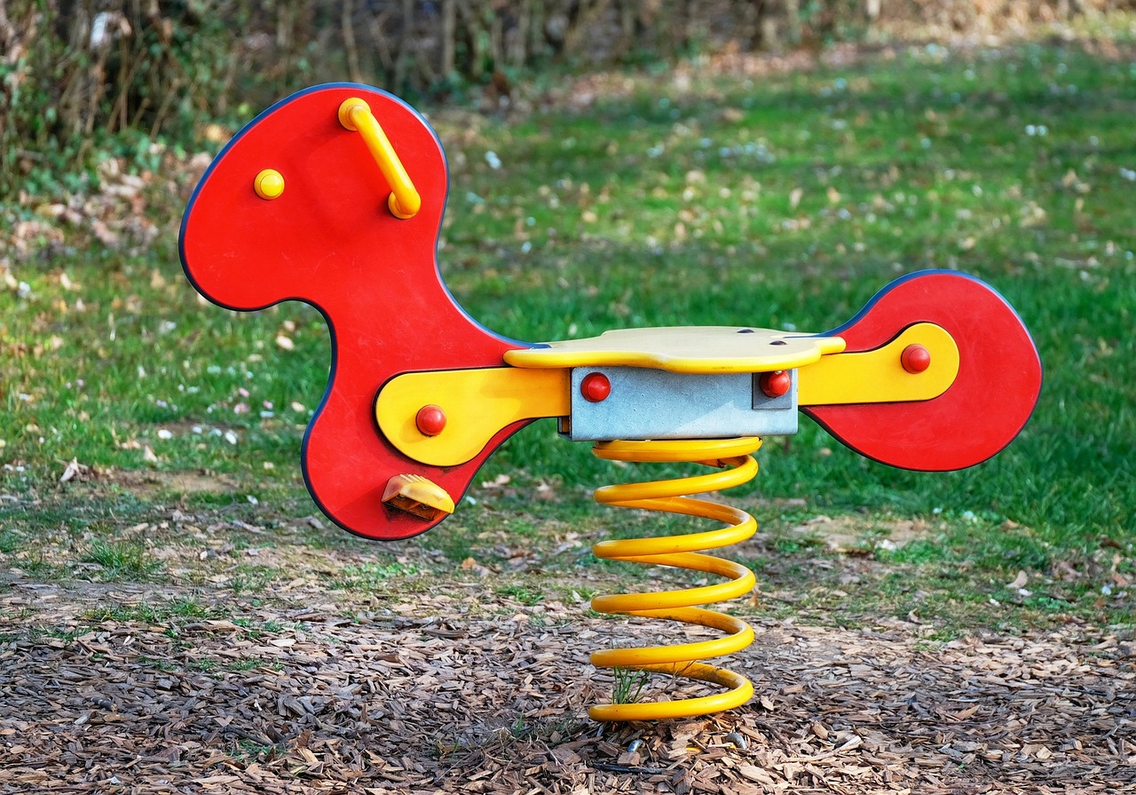 Terrorserie nimmt kein Ende: Tödlicher Anschlag auf Kinderspielplatz
