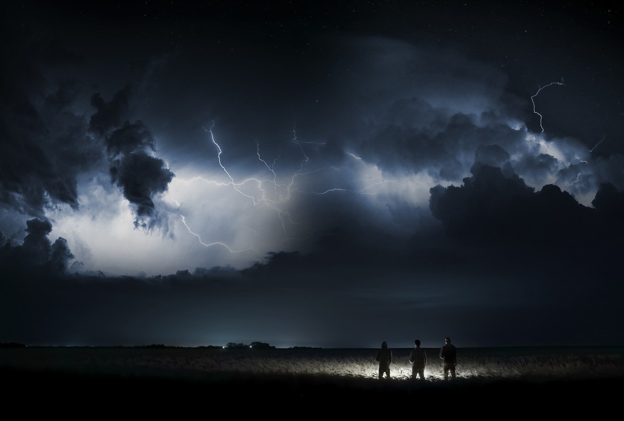 Starke Unwetter: Mehrere Urlaubsdestinationen stehen unter Wasser