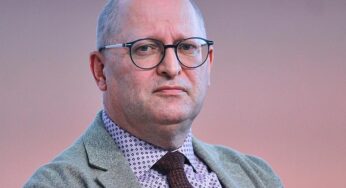 Lehrerpräsident kritisiert wachsende Bürokratie durch Kultusminister