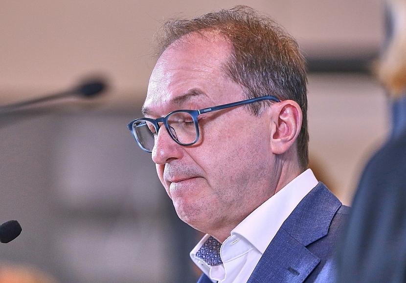 Van Aken kritisiert Dobrindts Absage an AfD-Verbotsverfahren