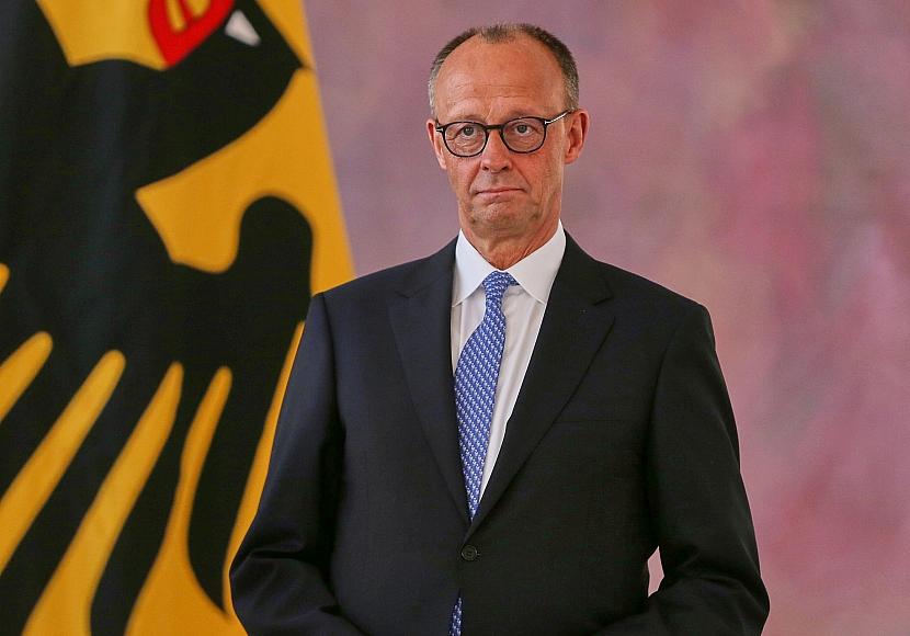 Merz: Grenzkontrollen sollen für EU-Nachbarn “verträglich” sein
