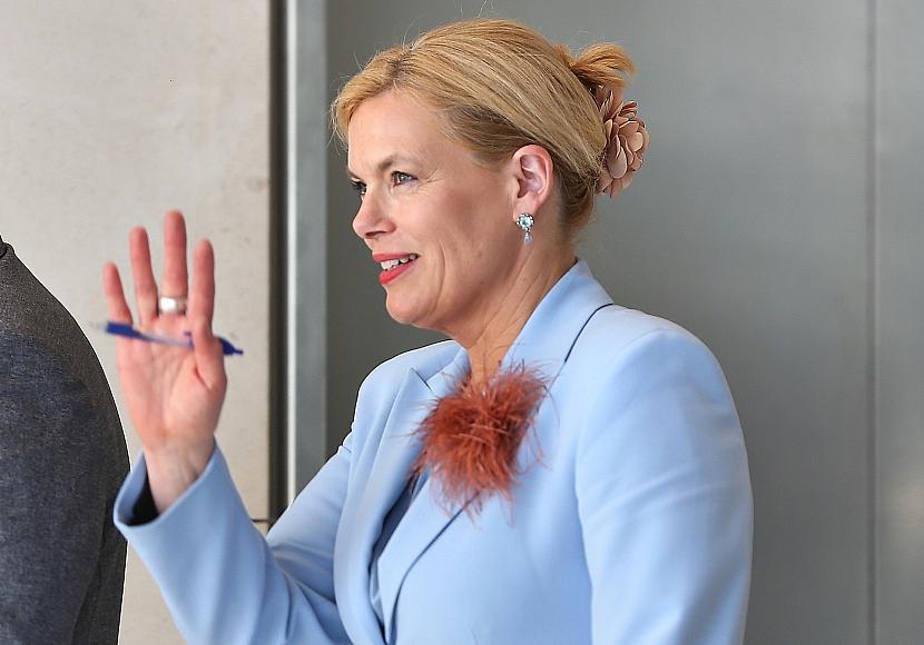 Bundestagspräsidentin reist zu Antrittsbesuch nach Paris
