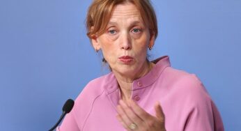 Prien für verpflichtenden Besuch von KZ-Gedenkstätten