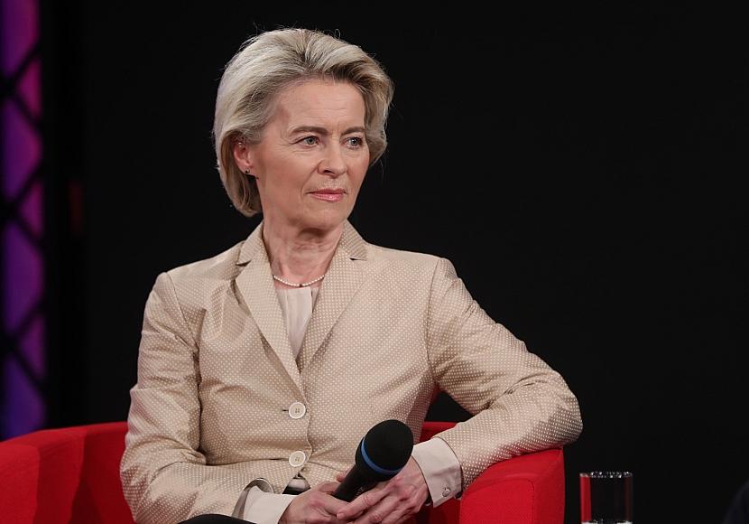 Von der Leyen warnt Ungarn vor Unterdrückung von Pride-Parade