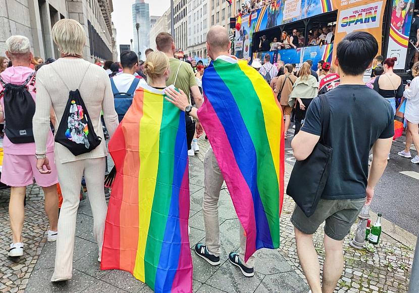 31.000 „Regenbogenfamilien“ in Deutschland