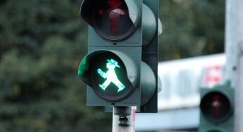 Rufe nach längeren Grünphasen für Fußgänger in Sachsen-Anhalt