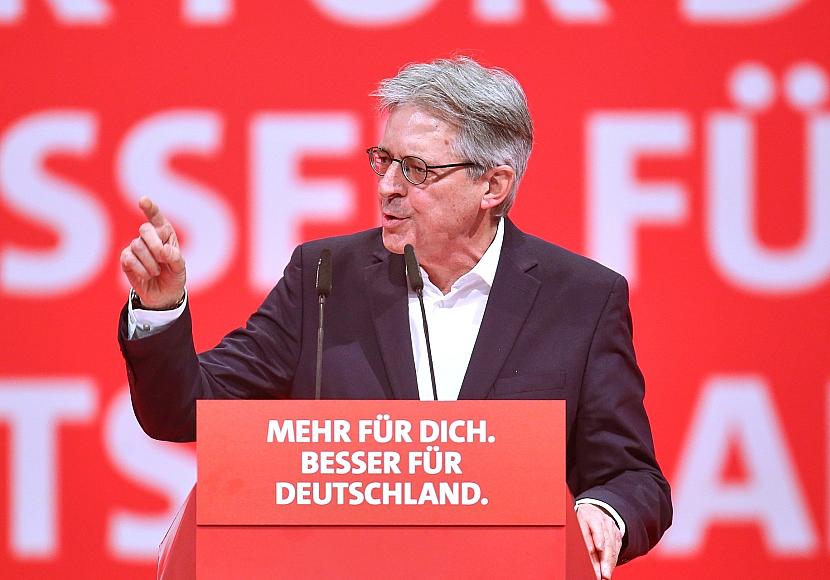 NRW-SPD-Chef rechnet mit 15 Euro Mindestlohn