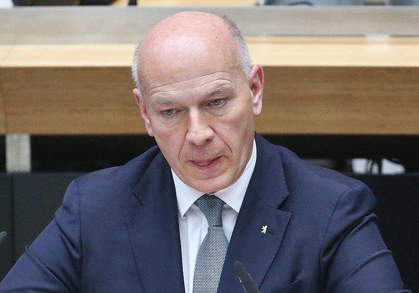Berlins Regierender unterstützt Dobrindts Zurückweisungen