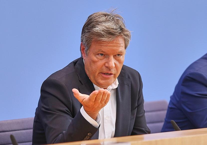 Bericht: Habeck geht als Gastdozent an US-Elite-Universität
