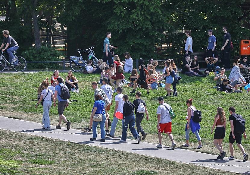 Kommunen fordern Milliarden-Programm zum Schutz vor Hitze