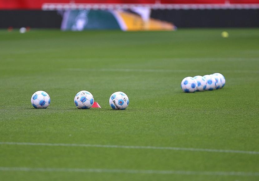 Schalke-Leihspieler Tempelmann bleibt in Braunschweig