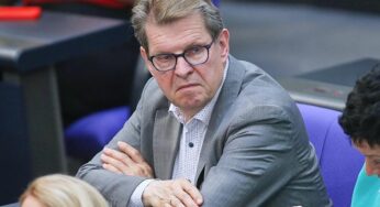 Stegner fordert Debatte über Friedenspolitik auf SPD-Parteitag