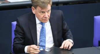 Wadephul glaubt nicht an US-Eingreifen in Nahost-Konflikt