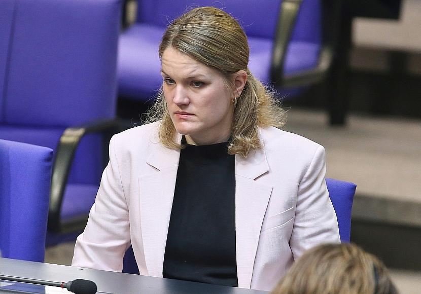 SPD verteidigt Verkleinerung des Parlamentarischen Kontrollgremiums
