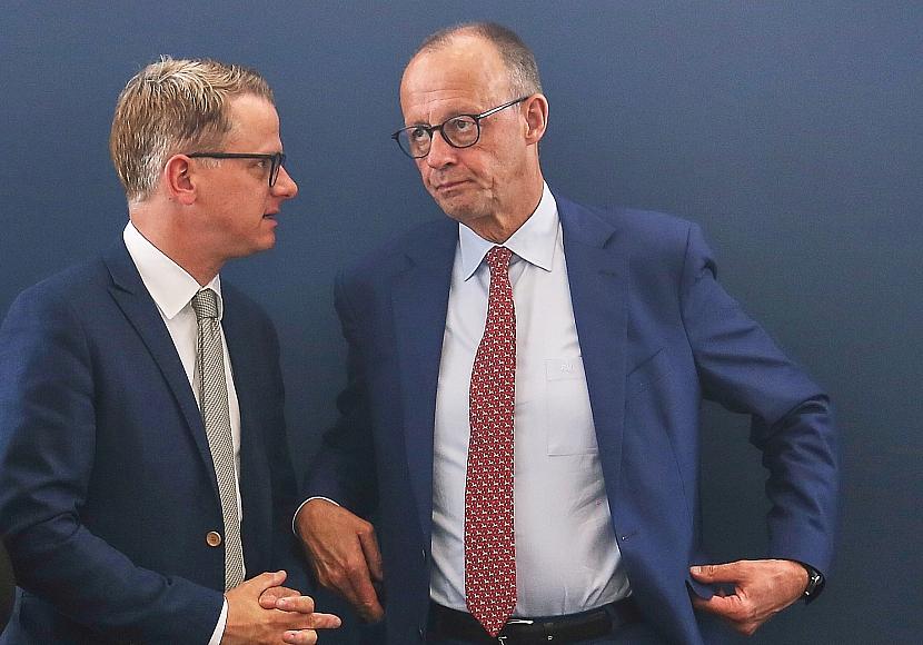 Forsa: AfD und Linke stärker – Mehrheit mit Merz weiter unzufrieden