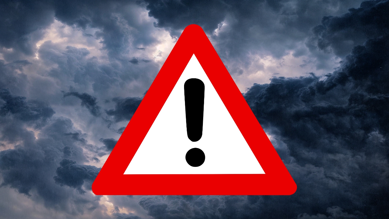 DWD gibt Warnstufe Rot aus: Orkanböen, heftiger Starkregen & extremes Unwetter