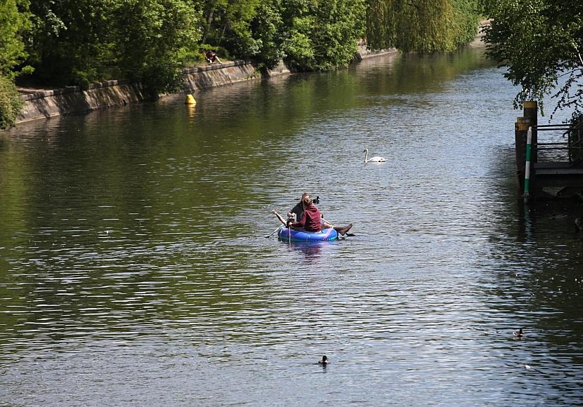 DLRG verlangt Schwimmwestenpflicht für Wassersportgeräte