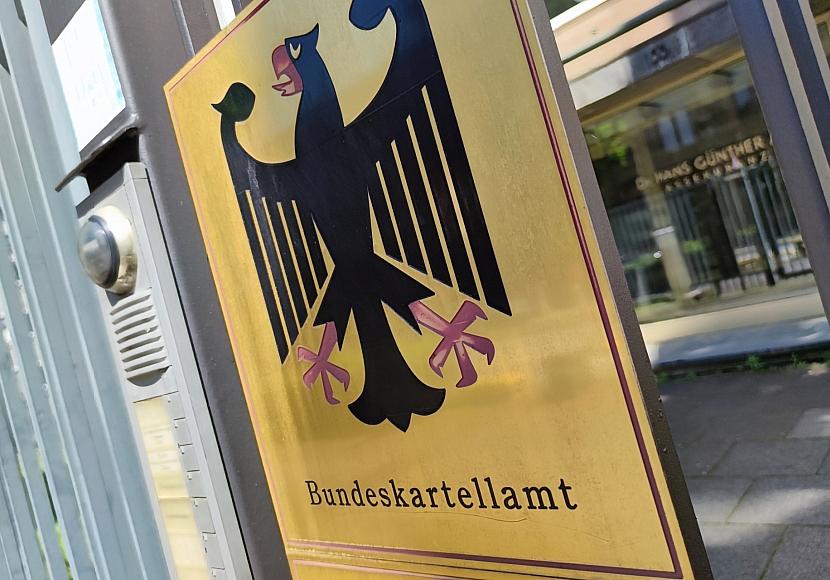 Kartellamt bestätigt „Raketen- und Federeffekt“ bei Benzinpreisen