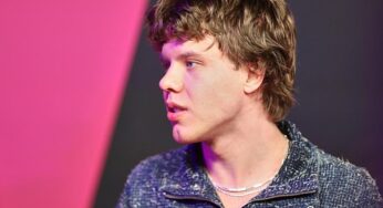 Alex Warren führt Single-Charts an – Zartmann auf Rang drei