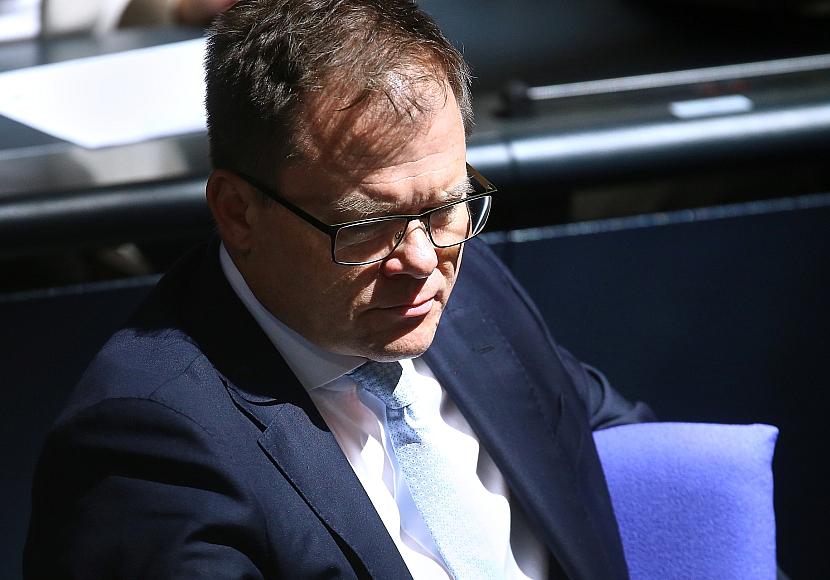 Schneider sieht Klimawandel als „größte soziale Frage unserer Zeit“