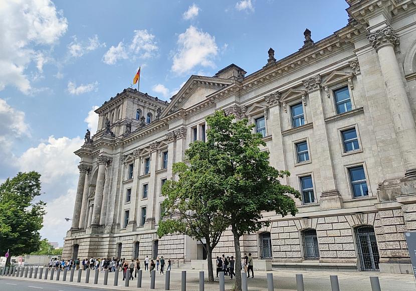 Abtreibung: Schwarz-Rot streitet über Auslegung des Koalitionsvertrags
