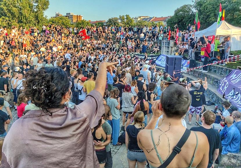 „Rave against the Zaun“ wird zur Anti-Israel-Demo