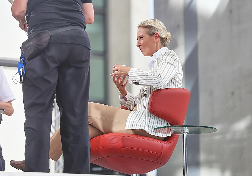 Protestgruppe bewertet Störaktion bei Weidel-Interview als Erfolg