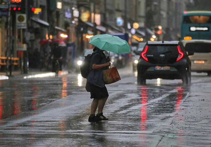 Wetterdienst: Juli 2025 von Wetterextremen geprägt