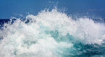 Fähre kentert vor Urlaubsinsel: 40 Menschen im Meer verschollen