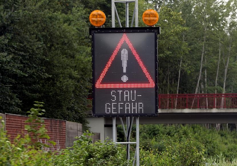 Mehrere Unfälle sorgen für Staus auf Autobahnen bei Rostock