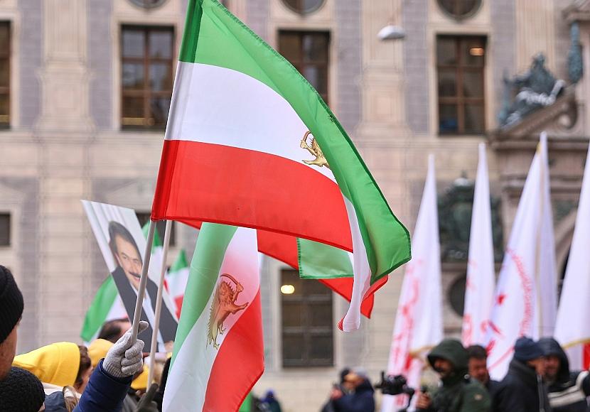 Friedensnobelpreisträgerin beklagt „neue Welle der Gewalt“ im Iran