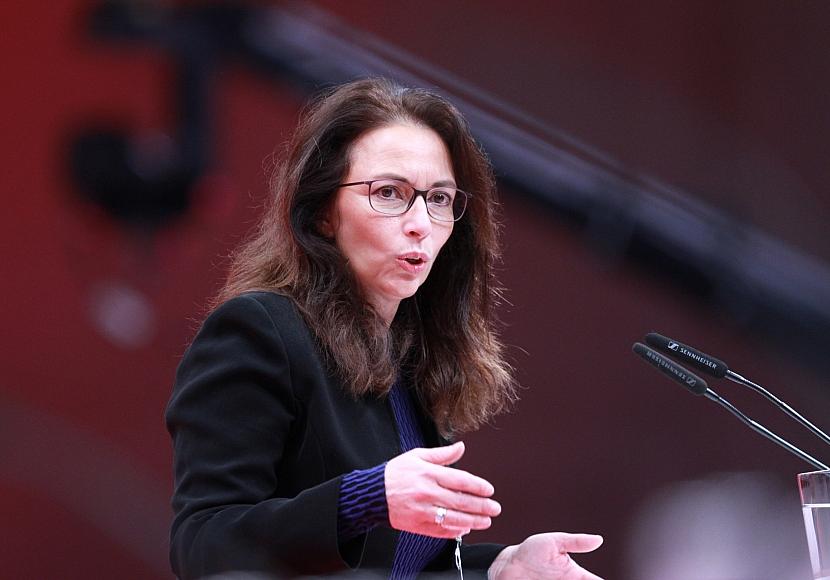 DGB-Chefin fordert Vermögensabgabe für Milliardäre