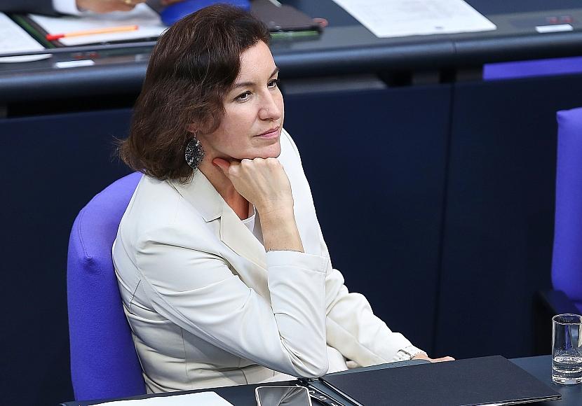 Bär will innovative Verhütungsmittel für beide Geschlechter