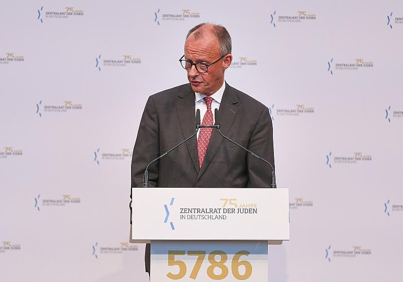Merz lobt Zentralrat der Juden als „unersetzbaren Partner“