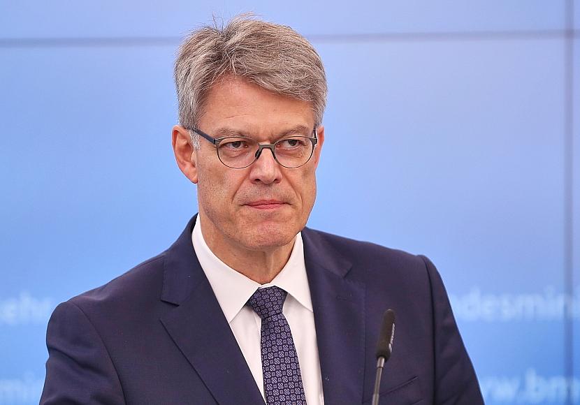 Verkehrsminister erwartet Sanierung von Autobahnbrücken bis 2032