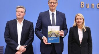Al-Wazir gibt Bund Schuld für Probleme bei Deutscher Bahn